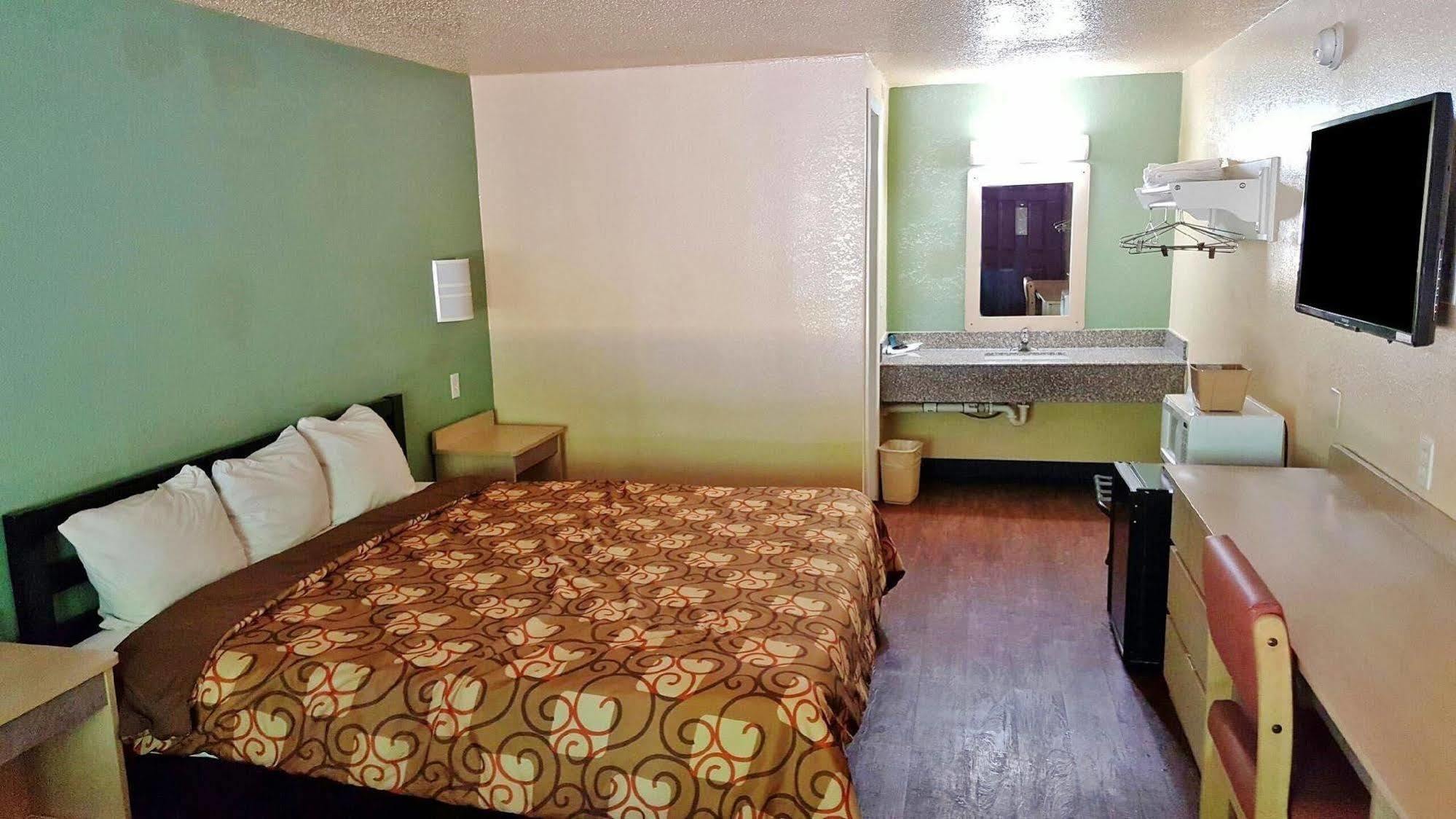 Mentor Home Inn And Suites Zewnętrze zdjęcie